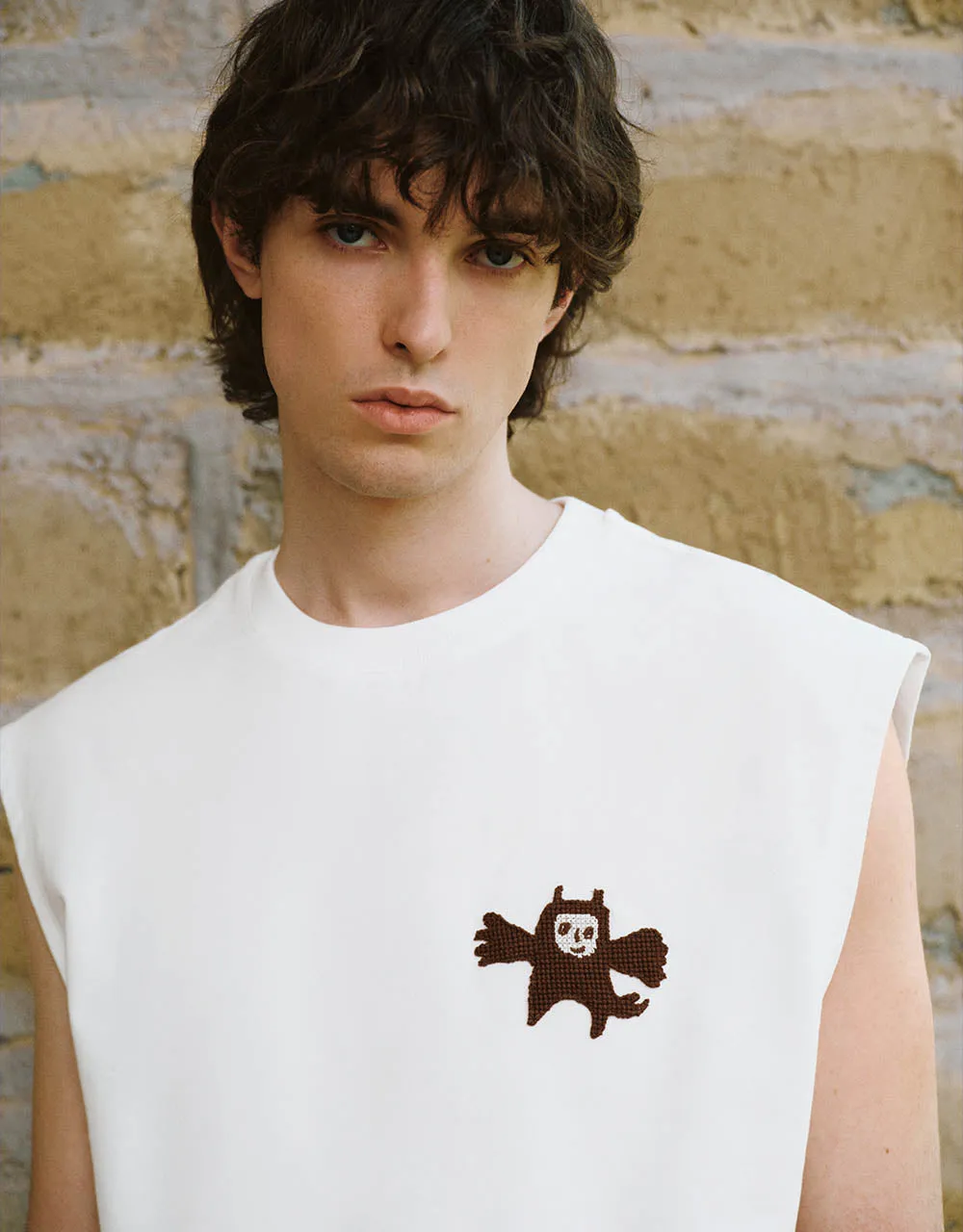 Crew Neck Loose Tank Top sold by Urban Revivo product image thumbnail 3