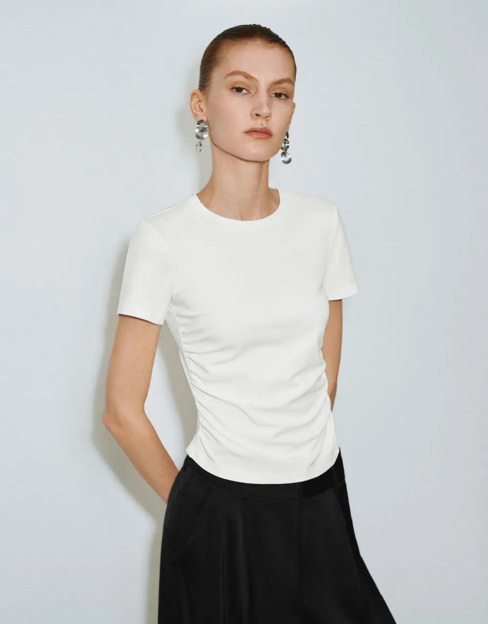 Crew Neck Straight T-Shirt sold by Urban Revivo