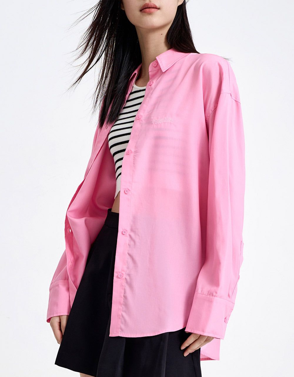 Letter Print Buttoned Shirt sold by Urban Revivo product image thumbnail 5