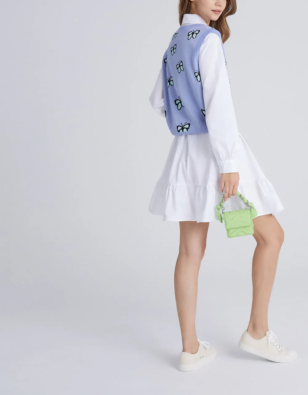 Butterfly Jacquard V Neck Sweater Vest sold by Urban Revivo product image thumbnail 5