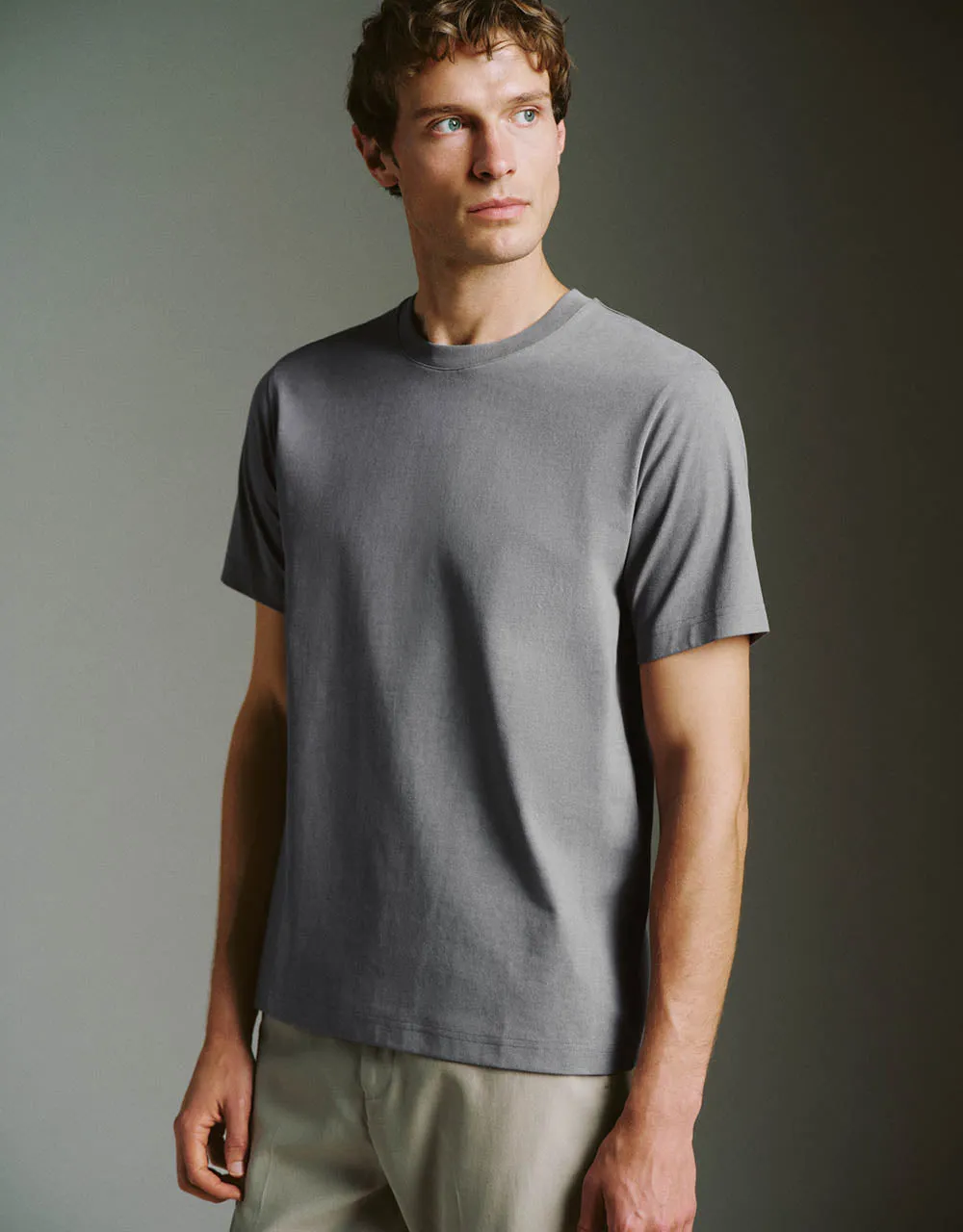 Crew Neck Loose T-Shirt sold by Urban Revivo product image thumbnail 3