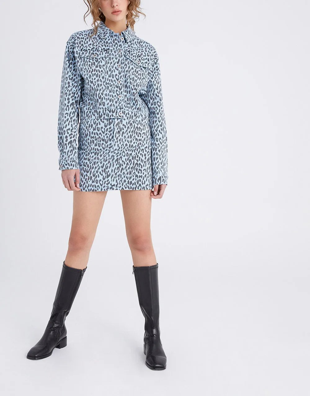 Leopard Pattern Denim Jacket sold by Urban Revivo product image thumbnail 3