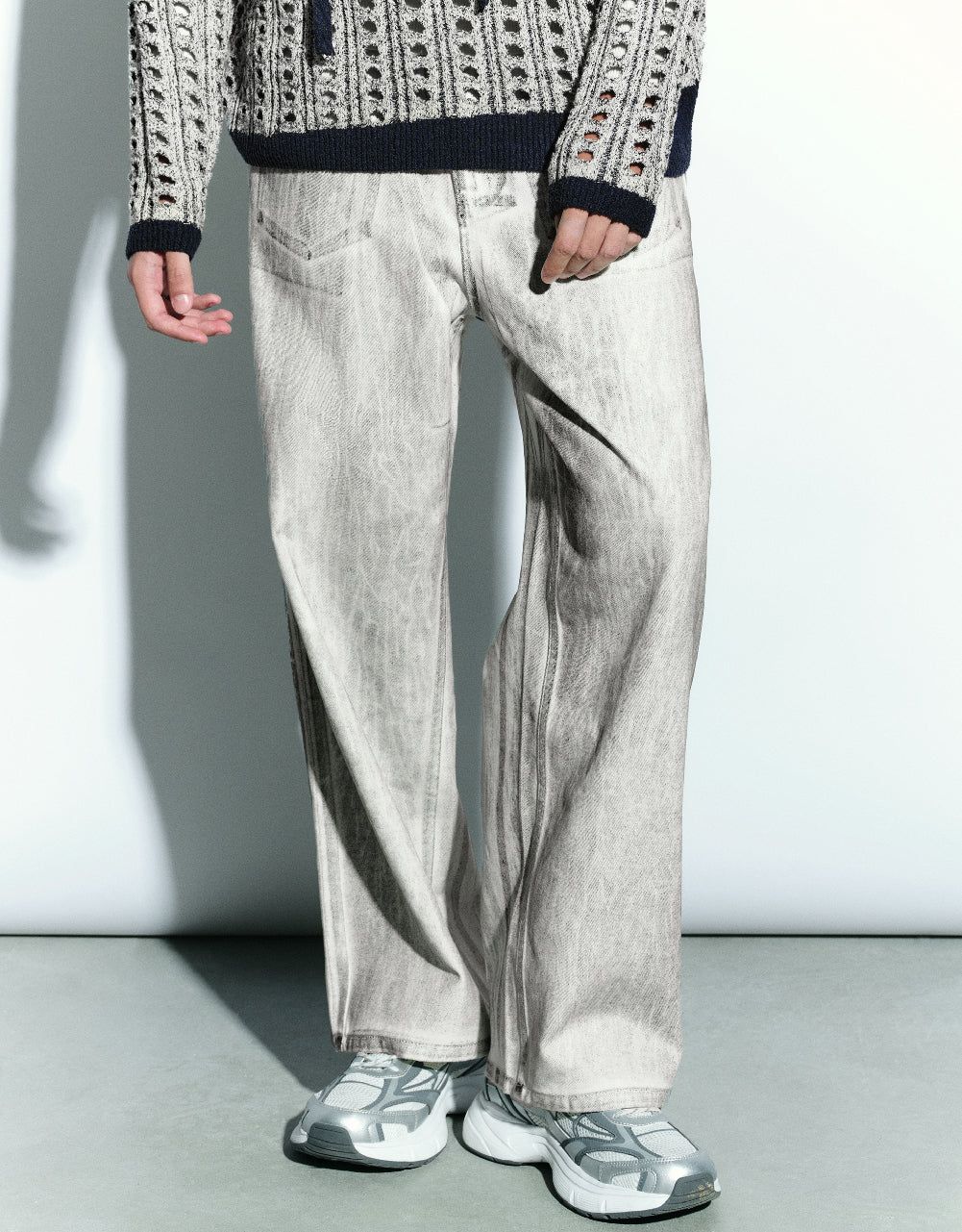 Printed Straight Jeans sold by Urban Revivo product image thumbnail 4