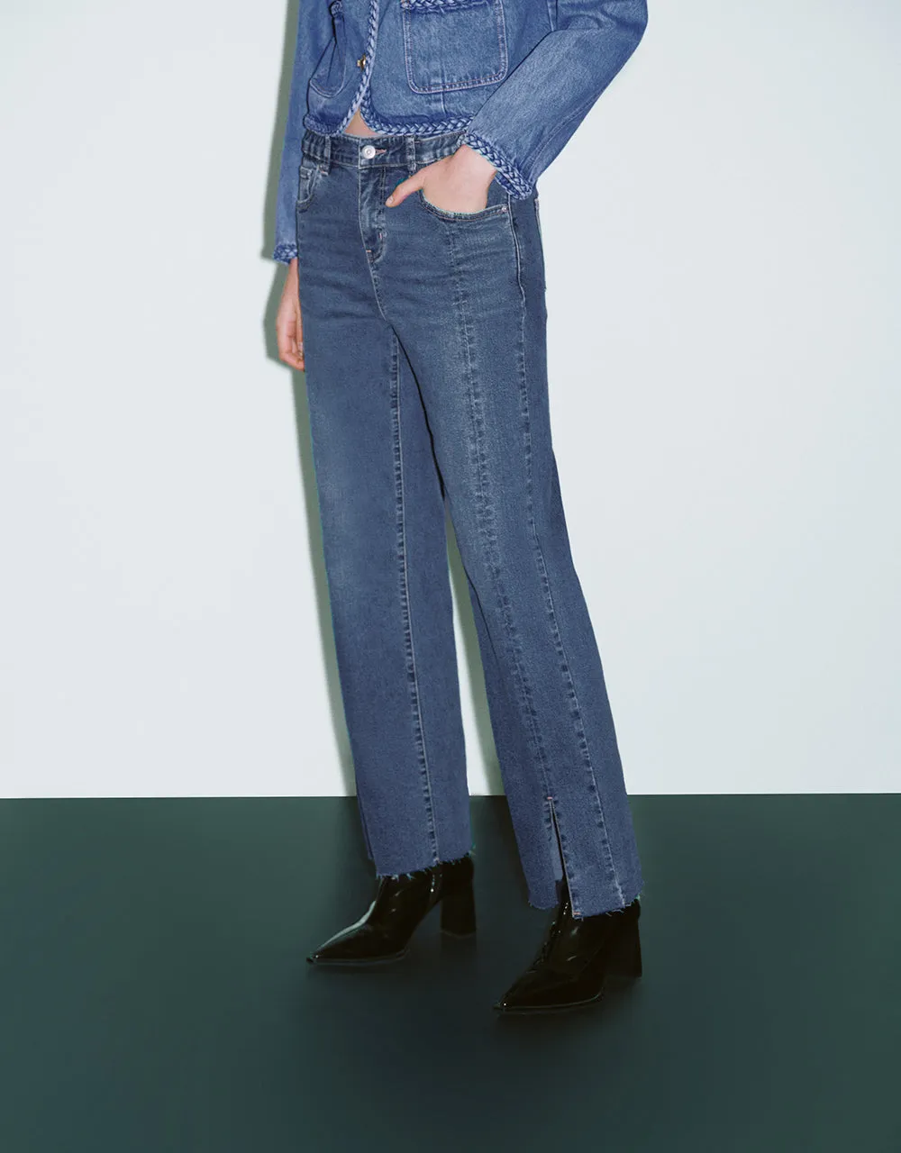 Split Hem Straight Jeans sold by Urban Revivo product image thumbnail 4