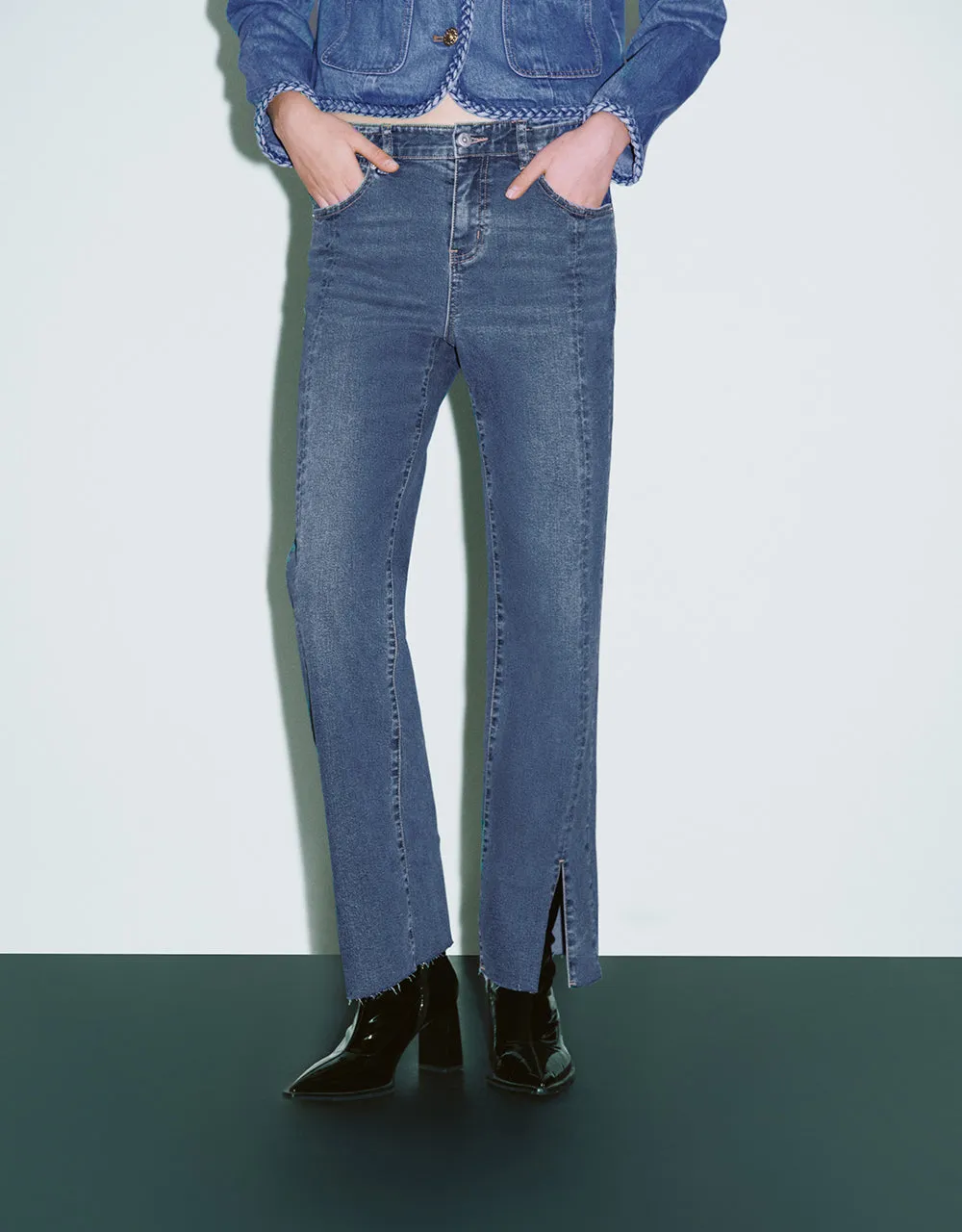 Split Hem Straight Jeans sold by Urban Revivo product image thumbnail 2