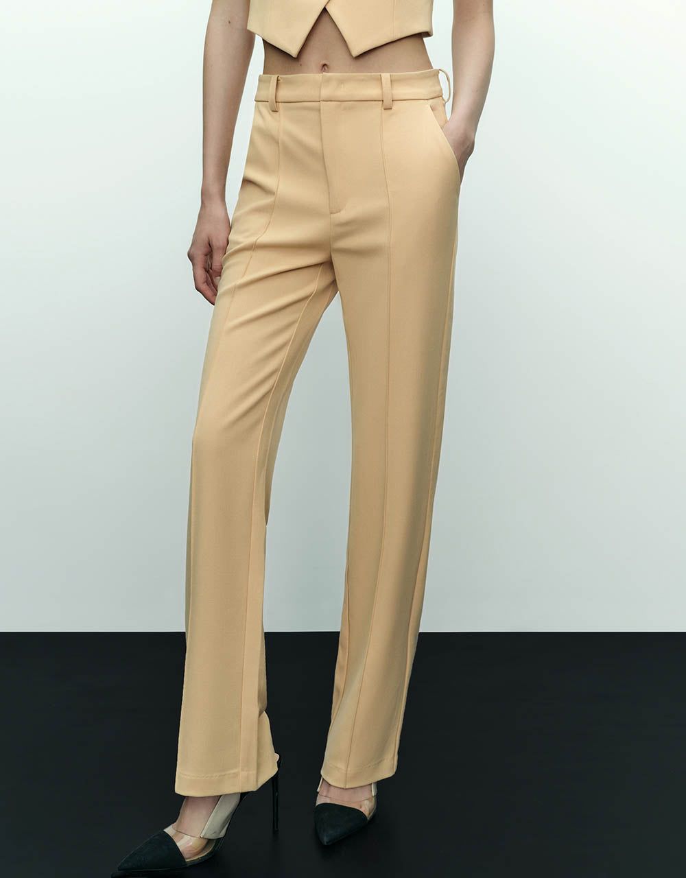 Tailored Straight Pants sold by Urban Revivo product image thumbnail 2