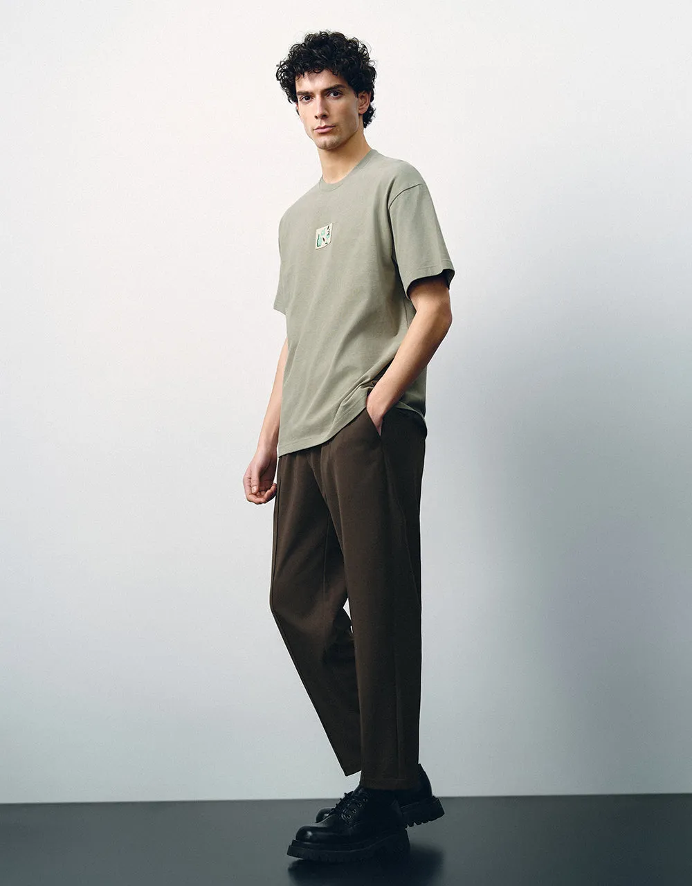 Drawstring Waisted Knitted Carrot Fit Pants sold by Urban Revivo product image thumbnail 5