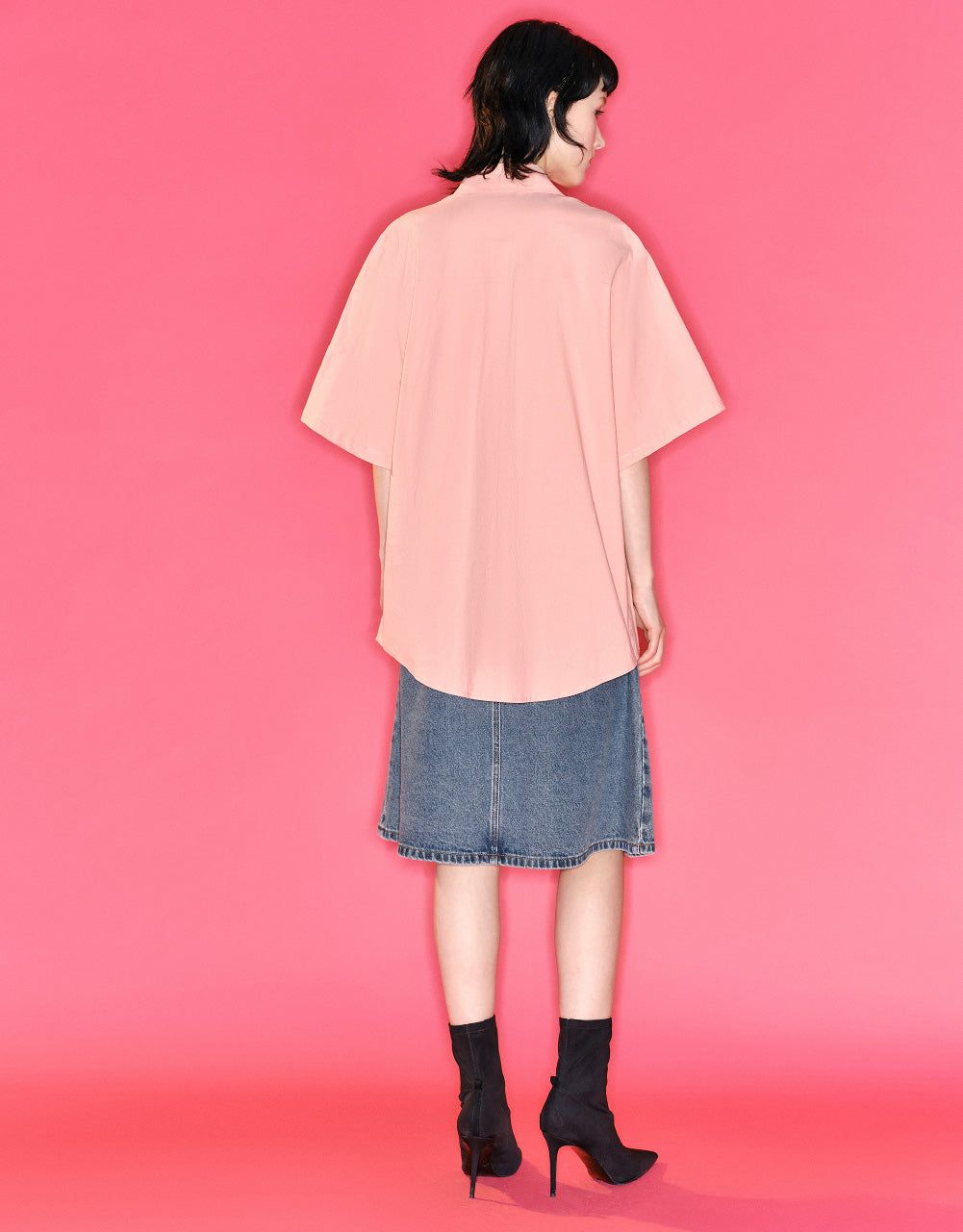 Button Up Straight Shirt sold by Urban Revivo product image thumbnail 4