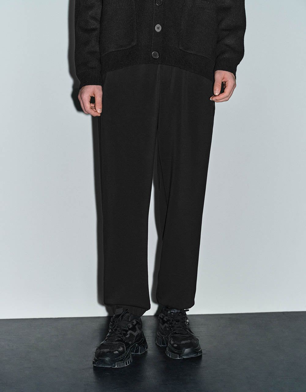 Drawstring Waist Knitted Jogger Pants sold by Urban Revivo product image thumbnail 3