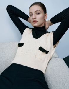 Straight Knitted Vest sold by Urban Revivo