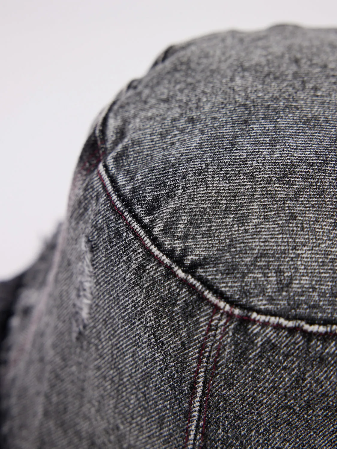Raw Hem Denim Bucket Hat sold by Urban Revivo product image thumbnail 4
