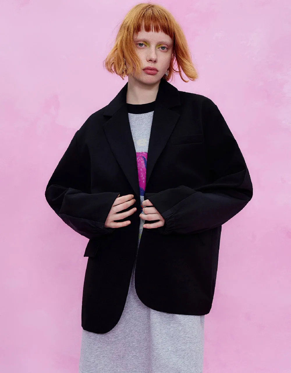 Tailored Straight Blazer sold by Urban Revivo