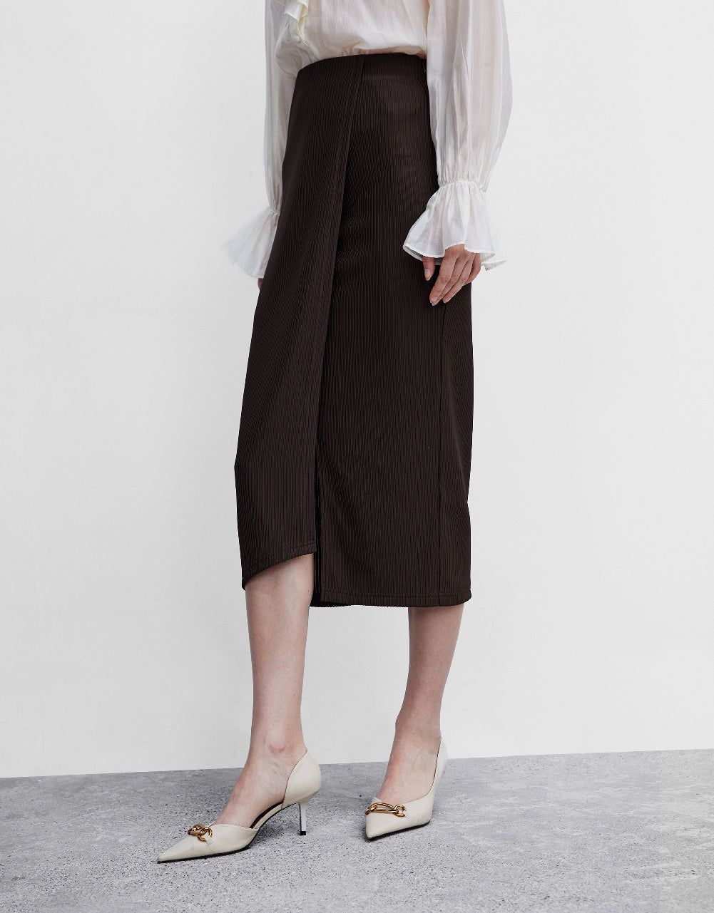 Midi Skinny Straight Skirt sold by Urban Revivo product image thumbnail 3