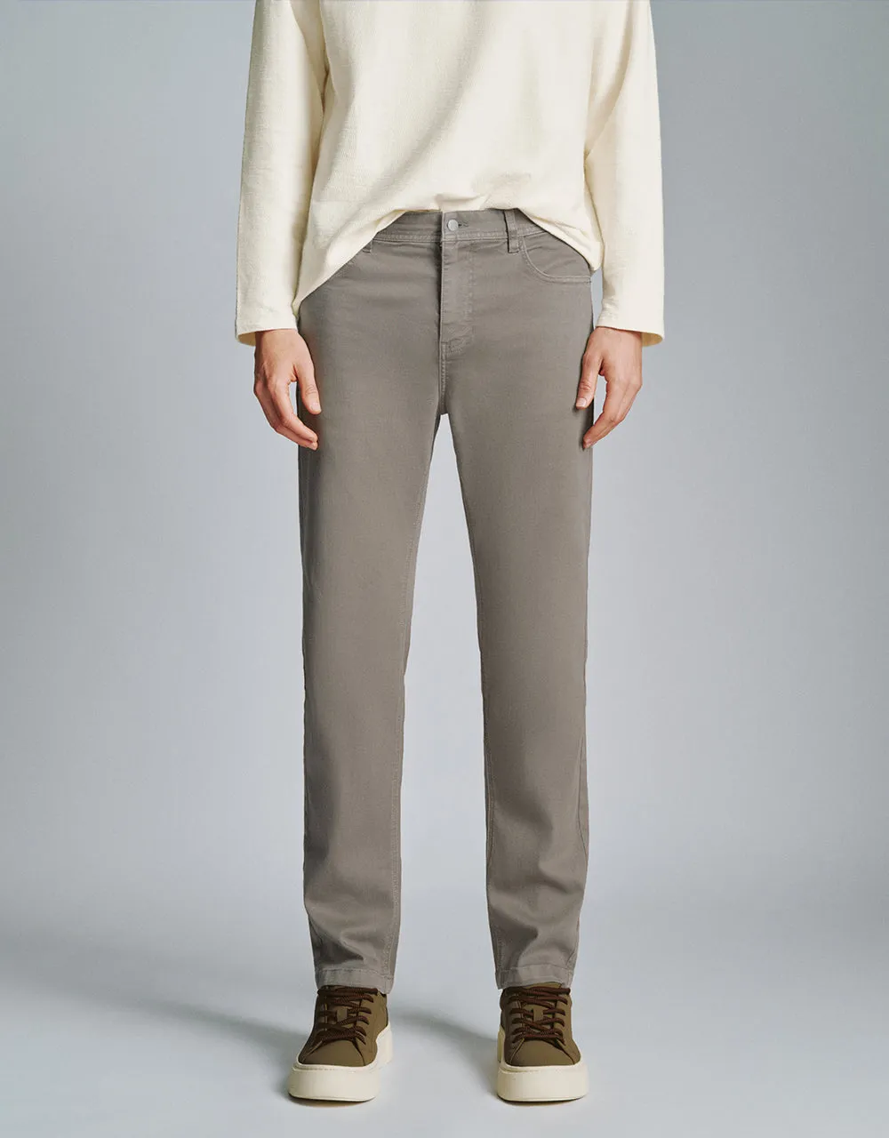 Straight Jeans sold by Urban Revivo product image thumbnail 2