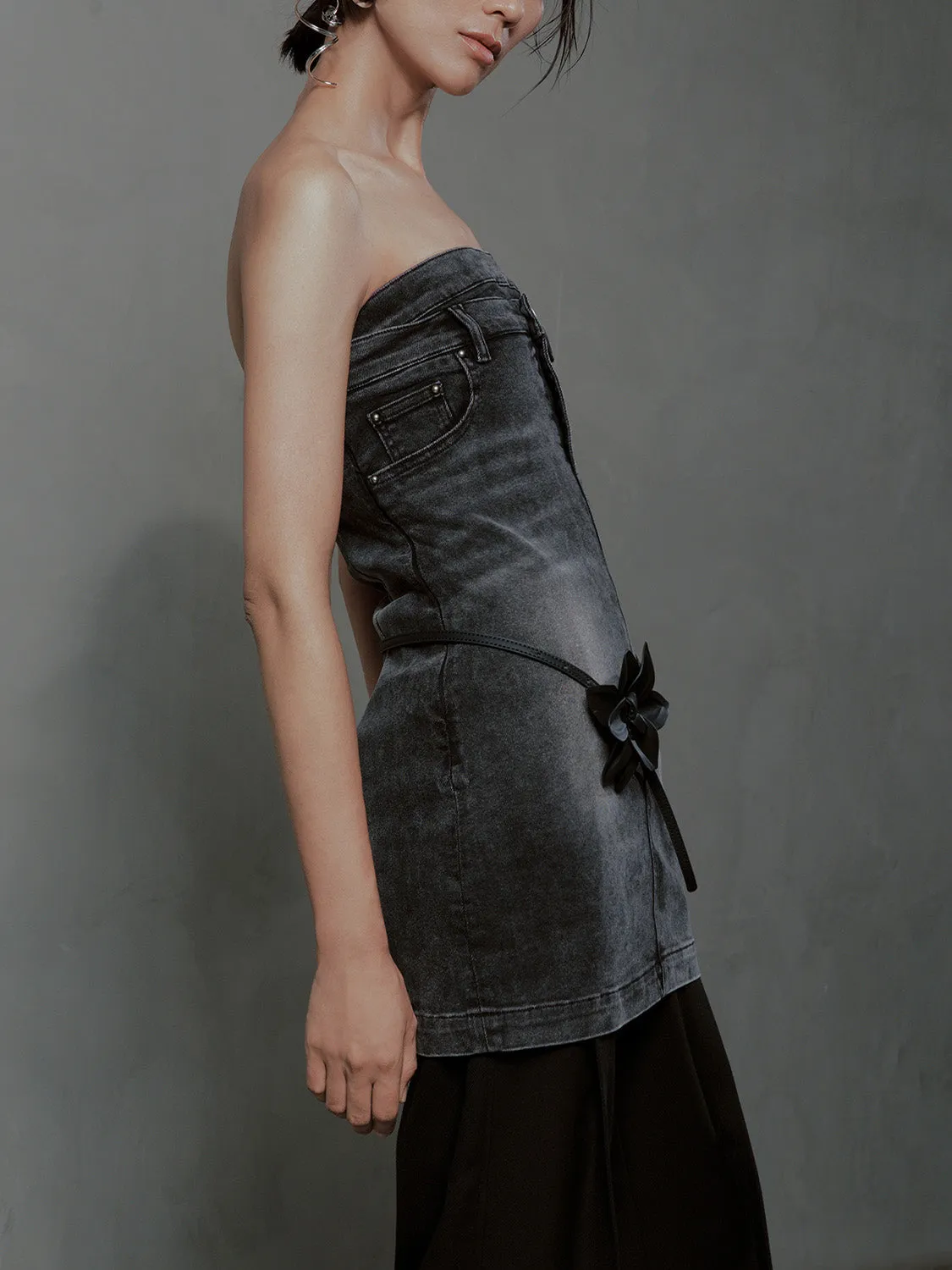 Skater Denim Tube Dress sold by Urban Revivo product image thumbnail 3