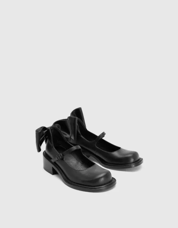 Bow Décor Round Toe Pumps sold by Urban Revivo