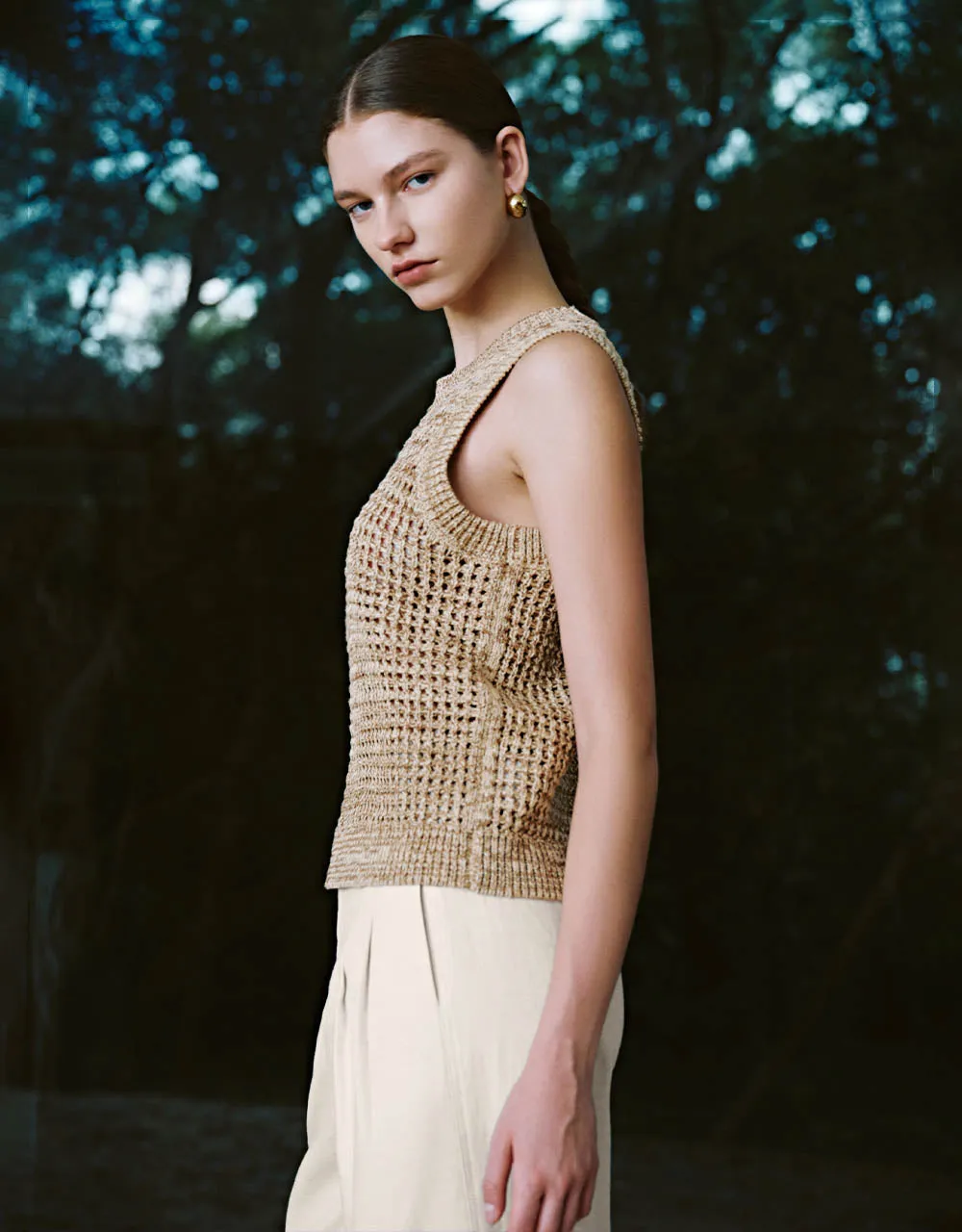 Crew Neck Knitted Tank Top sold by Urban Revivo product image thumbnail 3