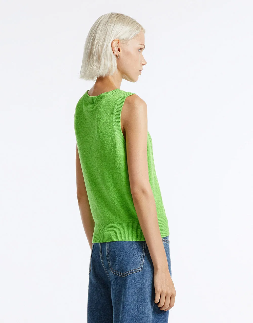 Knitted Sweater Vest sold by Urban Revivo product image thumbnail 4