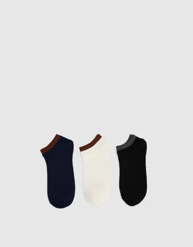 Two Toned Anklet Socks sold by Urban Revivo