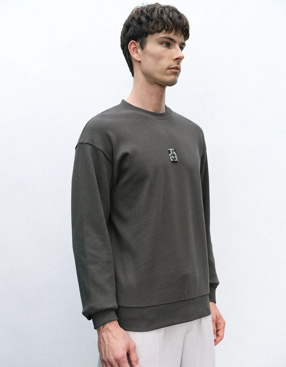 Crew Neck Loose Sweatshirt sold by Urban Revivo product image thumbnail 3
