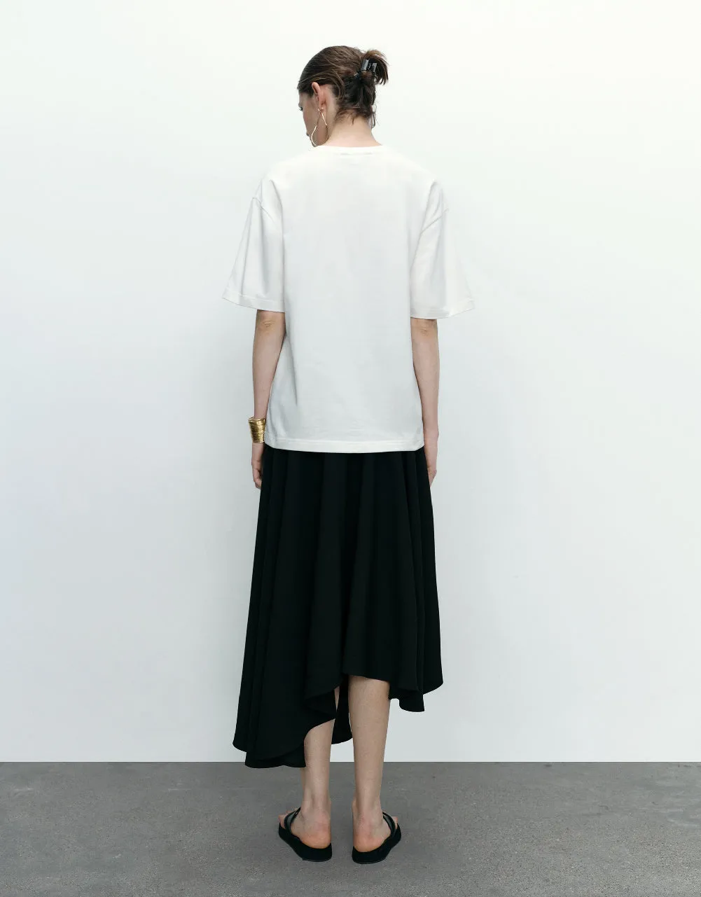 Graphic Crew Neck Straight T-Shirt sold by Urban Revivo product image thumbnail 4