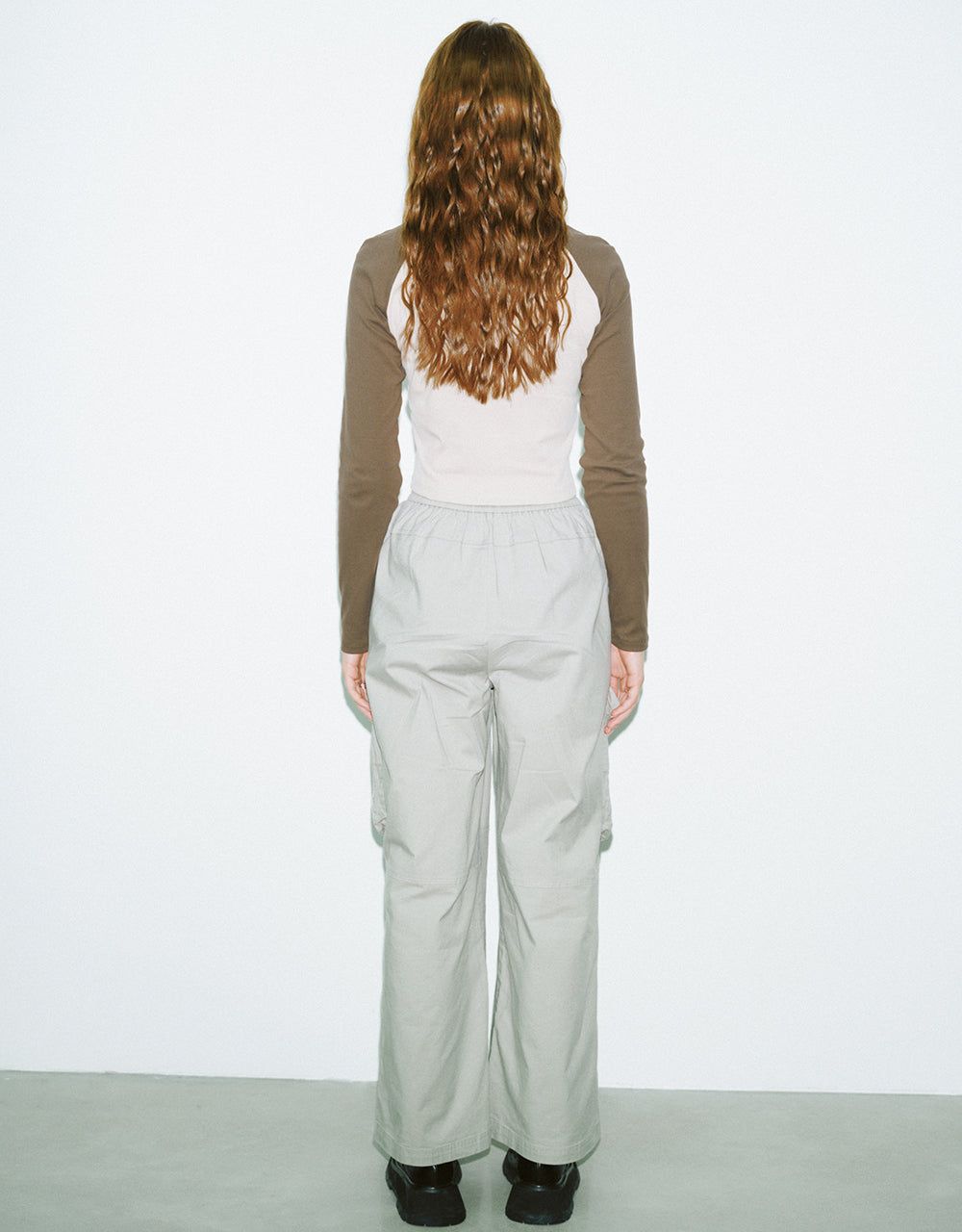 Raglan Sleeve Crew Neck Skinny T-Shirt sold by Urban Revivo product image thumbnail 4