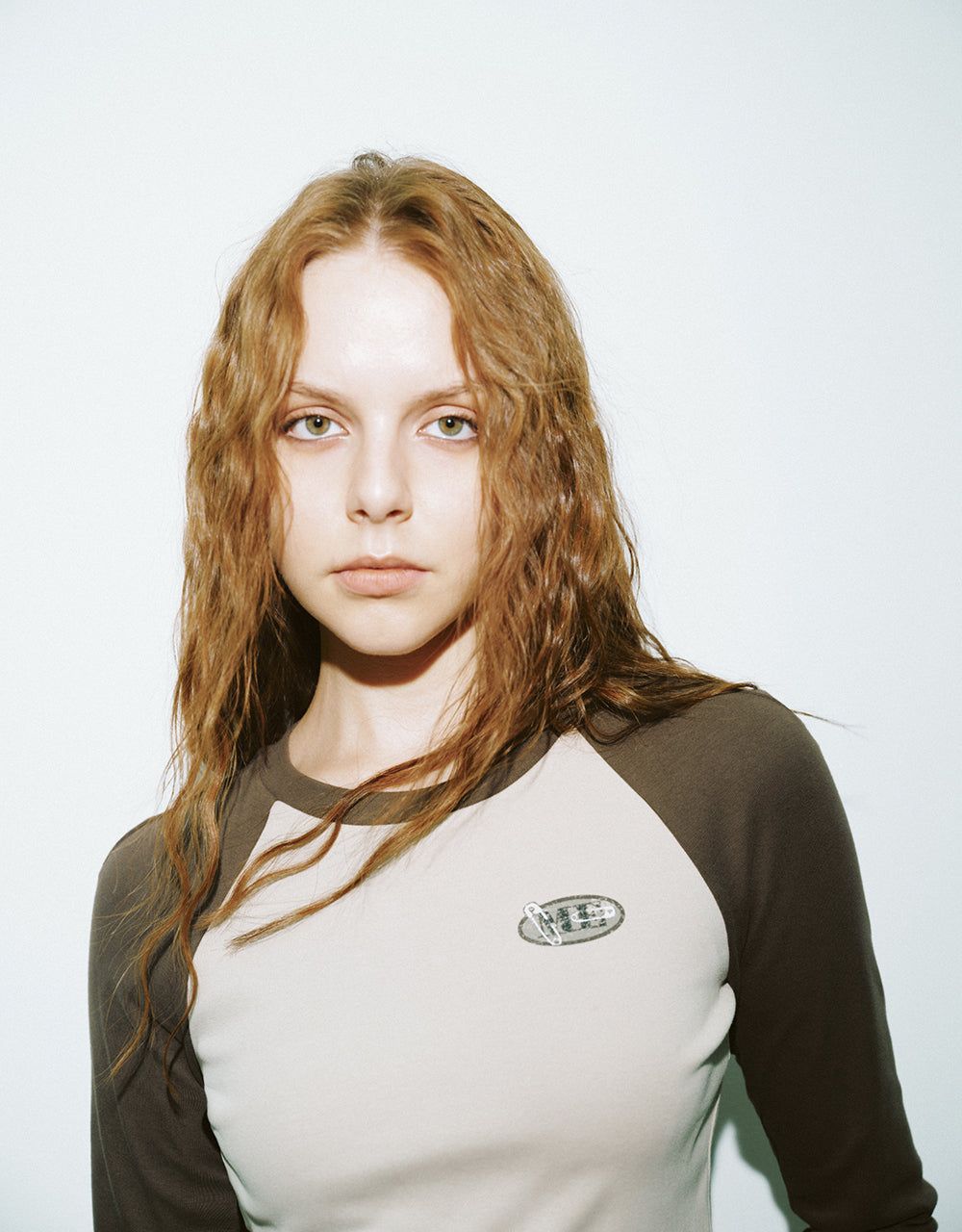 Raglan Sleeve Crew Neck Skinny T-Shirt sold by Urban Revivo product image thumbnail 5