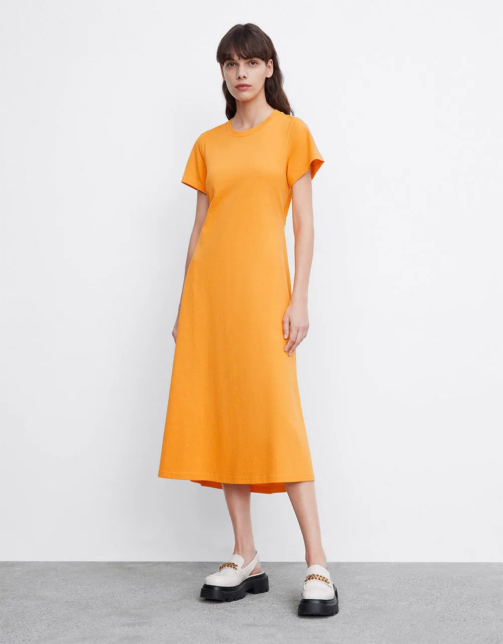 Cut Out Back T-Shirt Midi Dress sold by Urban Revivo product image thumbnail 5