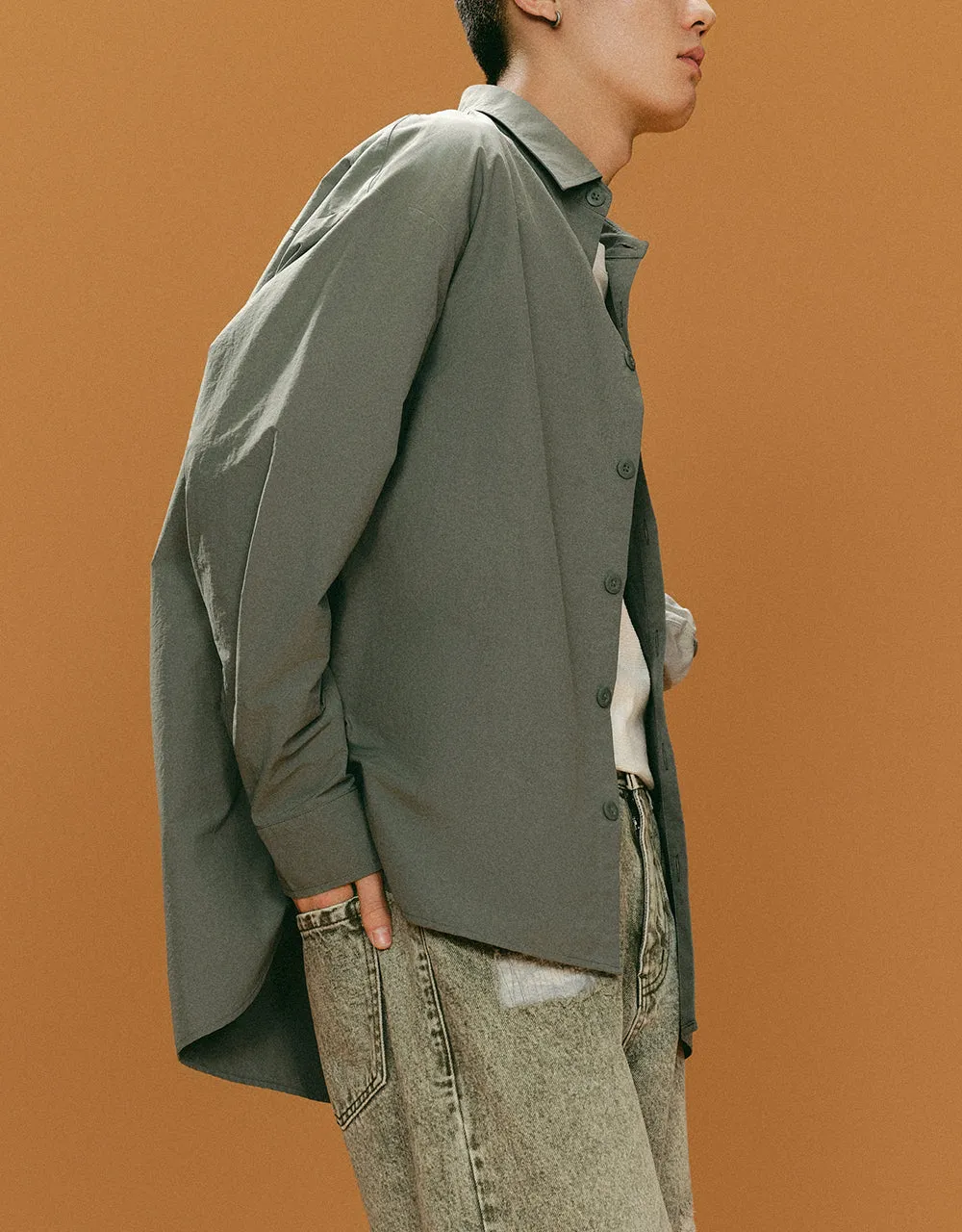 Drop Shoulder Sleeve Loose Shirt sold by Urban Revivo product image thumbnail 3