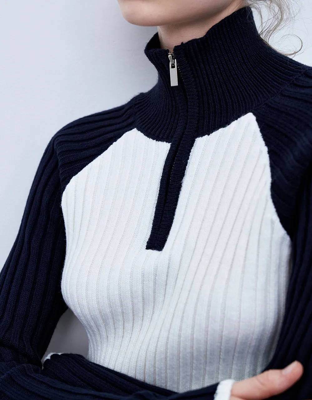 Contrast Color Polo Sweater sold by Urban Revivo product image thumbnail 4