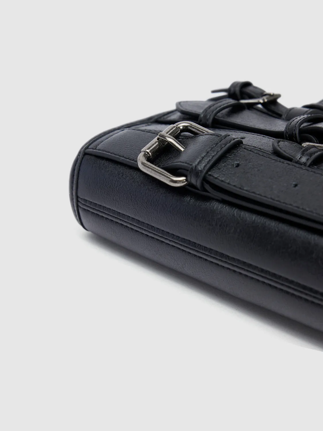 Belt Décor Vegan Leather Shoulder Bag sold by Urban Revivo product image thumbnail 5