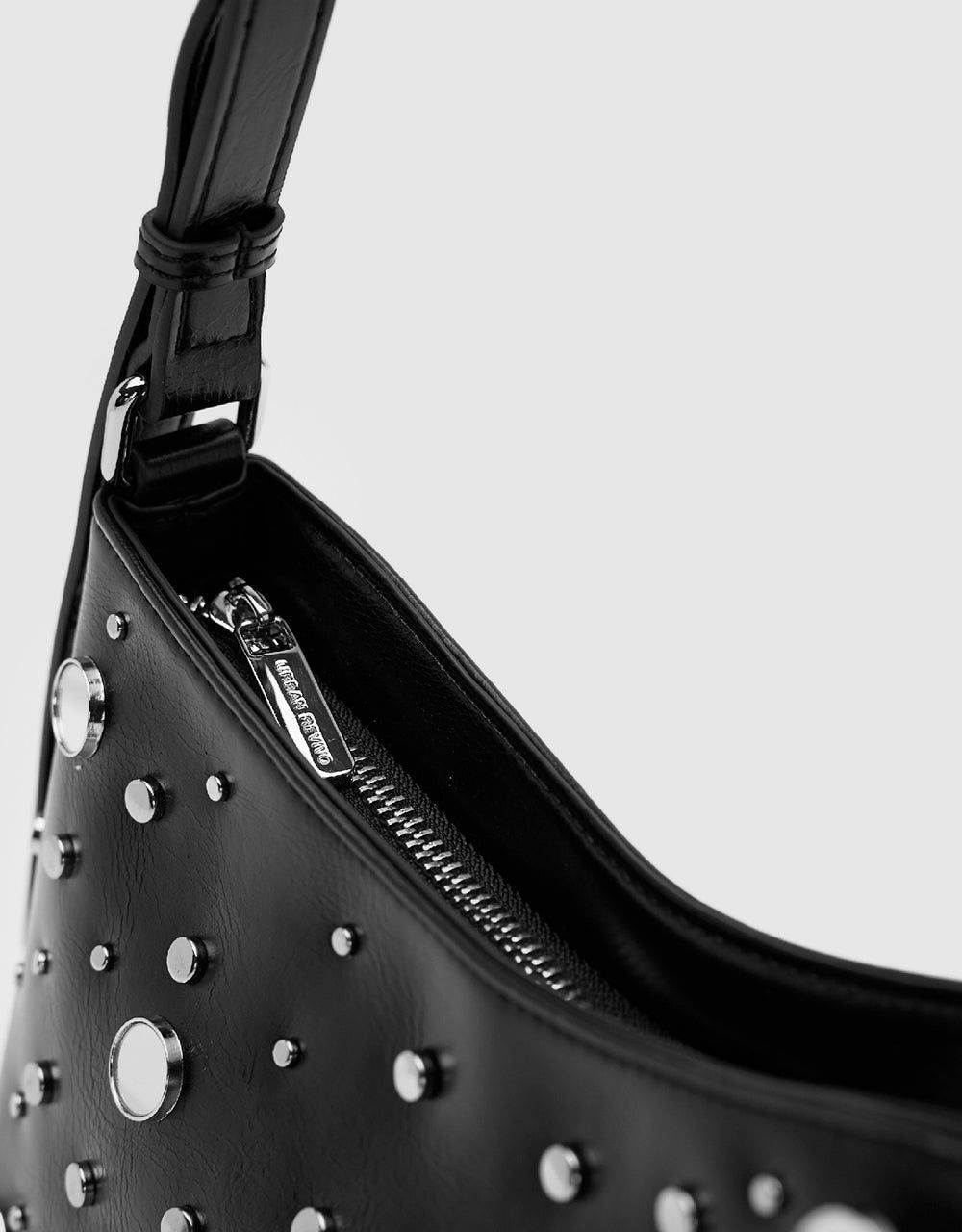 Rhinestone Décor Shoulder Bag sold by Urban Revivo product image thumbnail 5