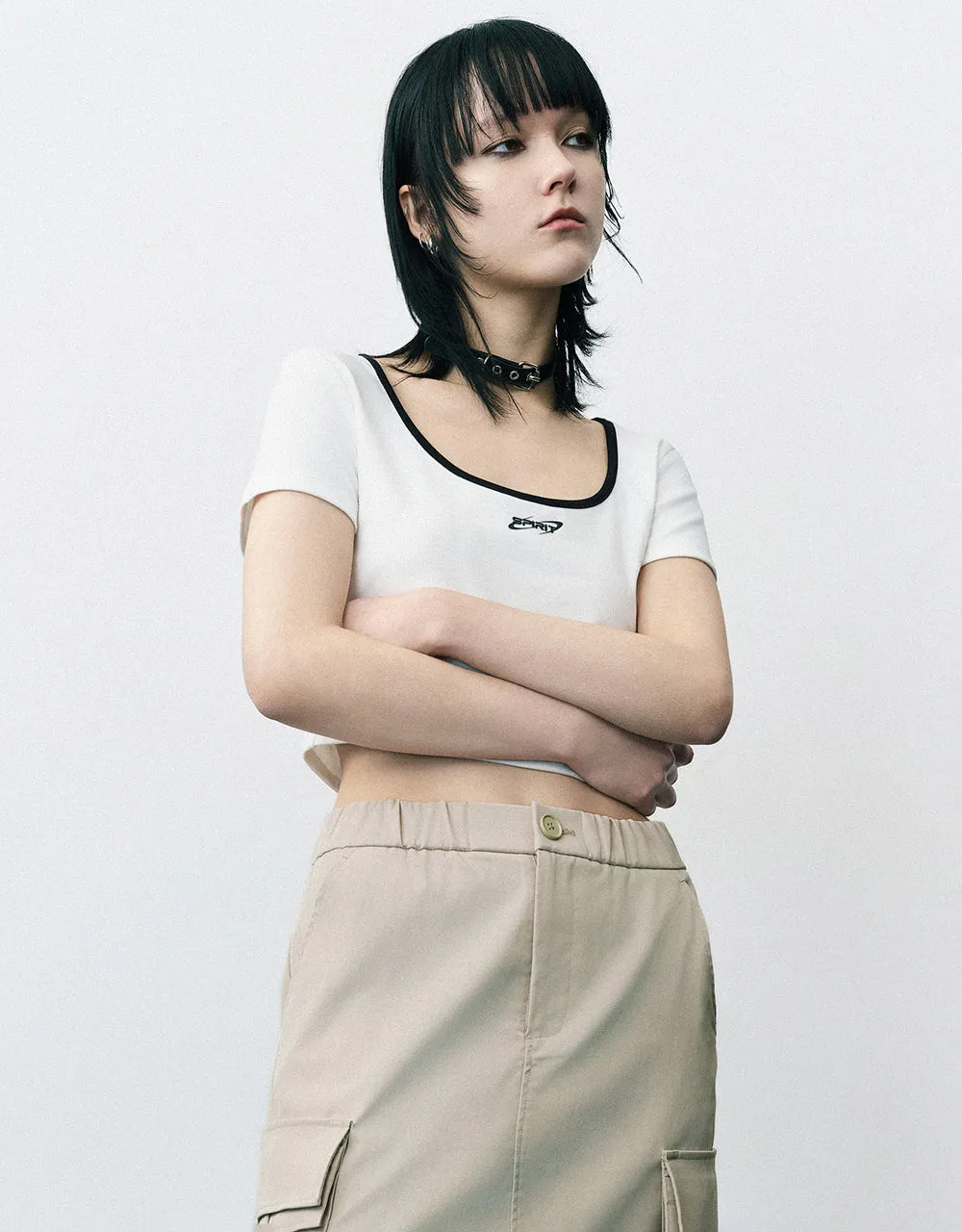 U Neck Knitted T-Shirt sold by Urban Revivo