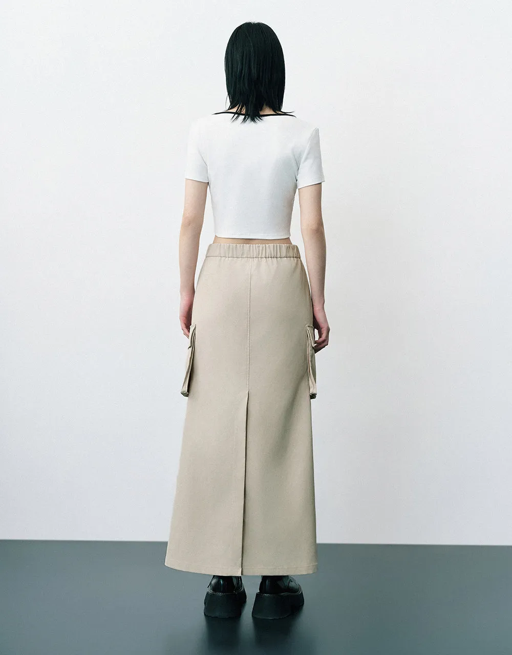 U Neck Knitted T-Shirt sold by Urban Revivo product image thumbnail 5