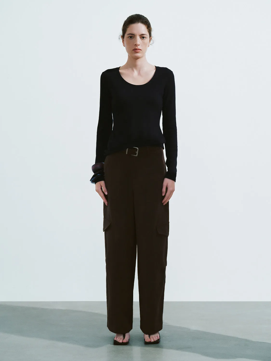 U Neck Skinny T-Shirt sold by Urban Revivo product image thumbnail 5