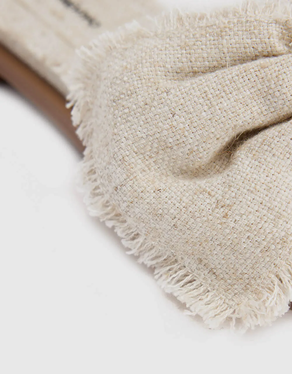 Linen Square Toe Slippers sold by Urban Revivo product image thumbnail 5