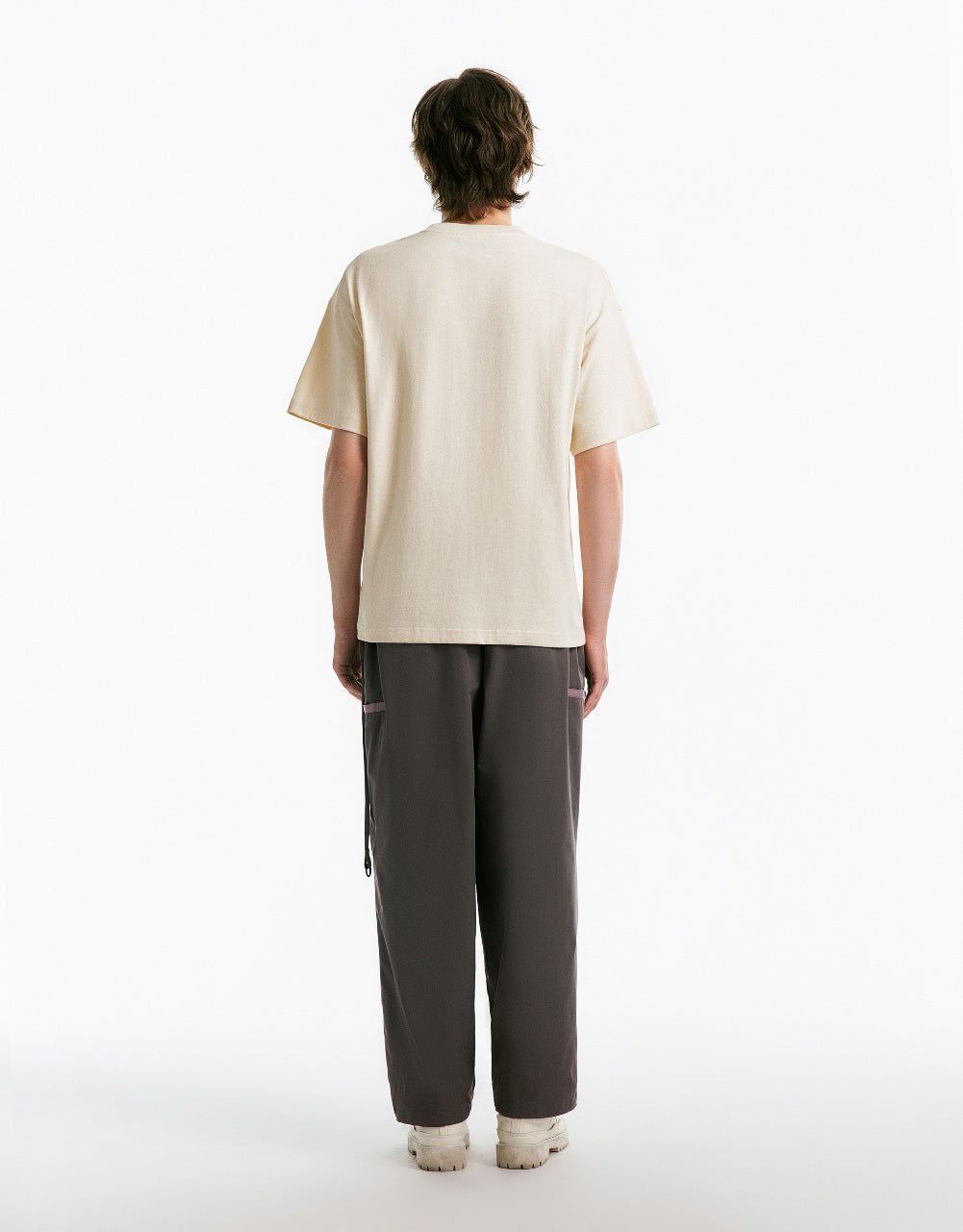Drop Shoulder Sleeve Crew Neck T-Shirt sold by Urban Revivo product image thumbnail 4