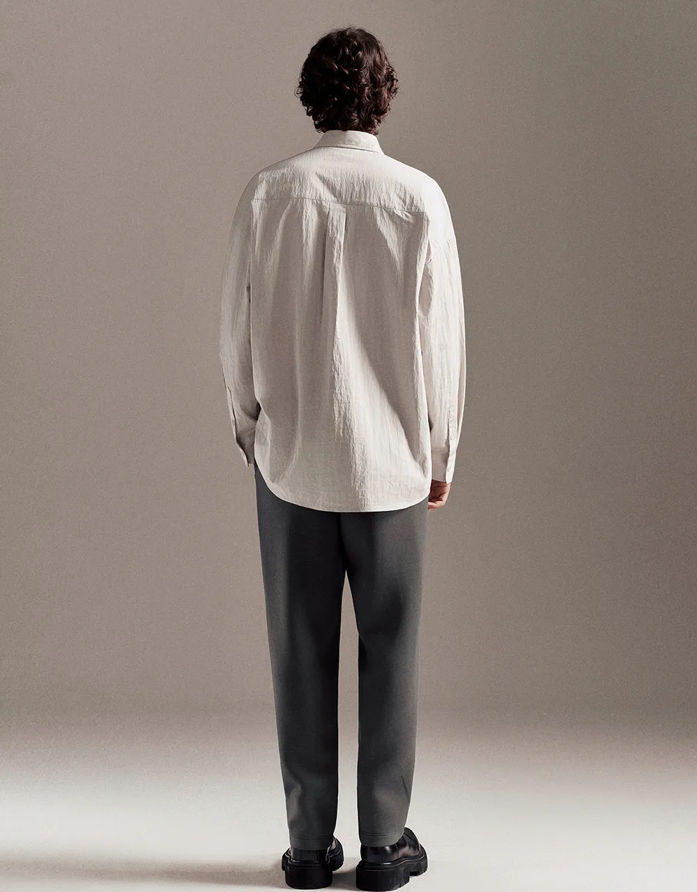 Drop Shoulder Sleeve Loose Shirt sold by Urban Revivo product image thumbnail 4