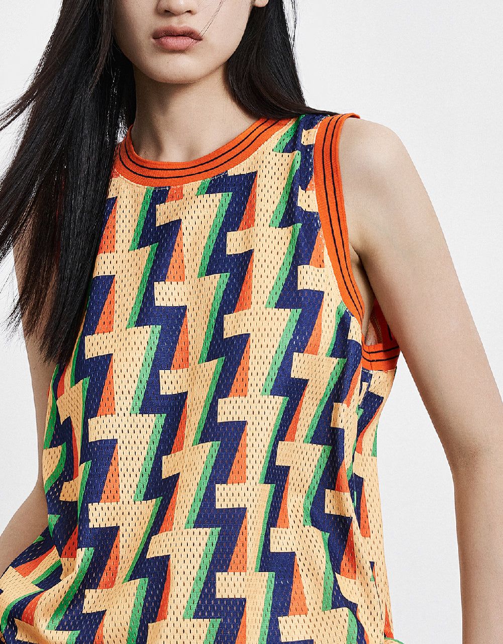 Geometric Printed Sleeveless T-Shirt sold by Urban Revivo product image thumbnail 5