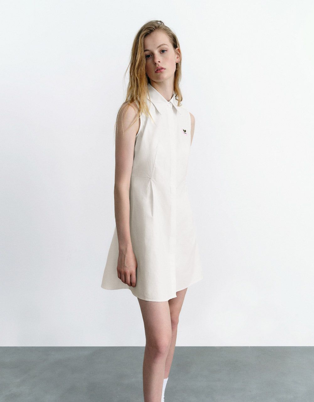 Sleeveless A-Line Shirt Dress sold by Urban Revivo product image thumbnail 3