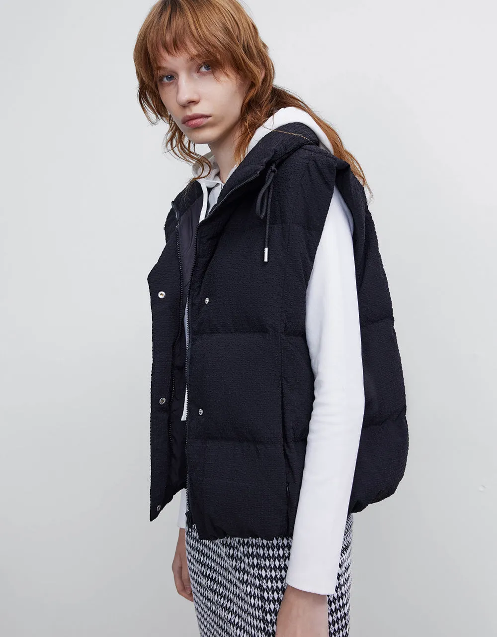 Straight Puffer Waistcoat sold by Urban Revivo product image thumbnail 3