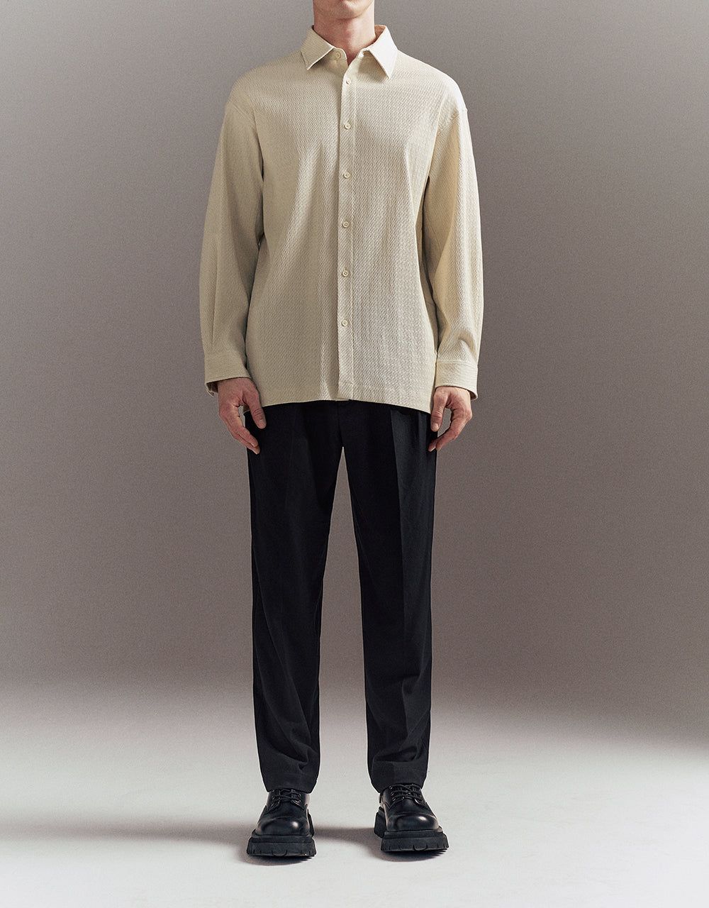 Knitted Carrot Fit Pants sold by Urban Revivo product image thumbnail 2