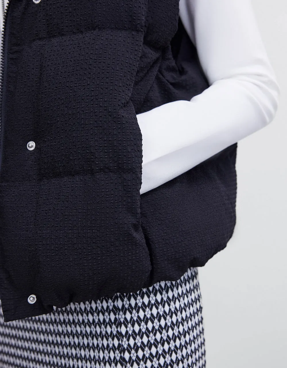 Straight Puffer Waistcoat sold by Urban Revivo product image thumbnail 5