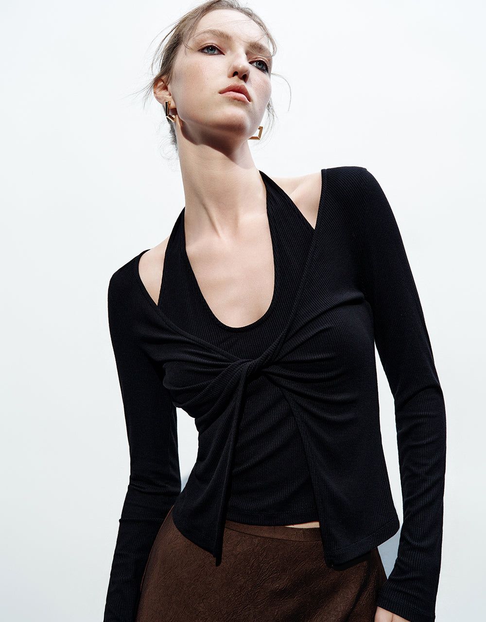 2 In 1 Twist Front Skinny T-Shirt sold by Urban Revivo product image thumbnail 5