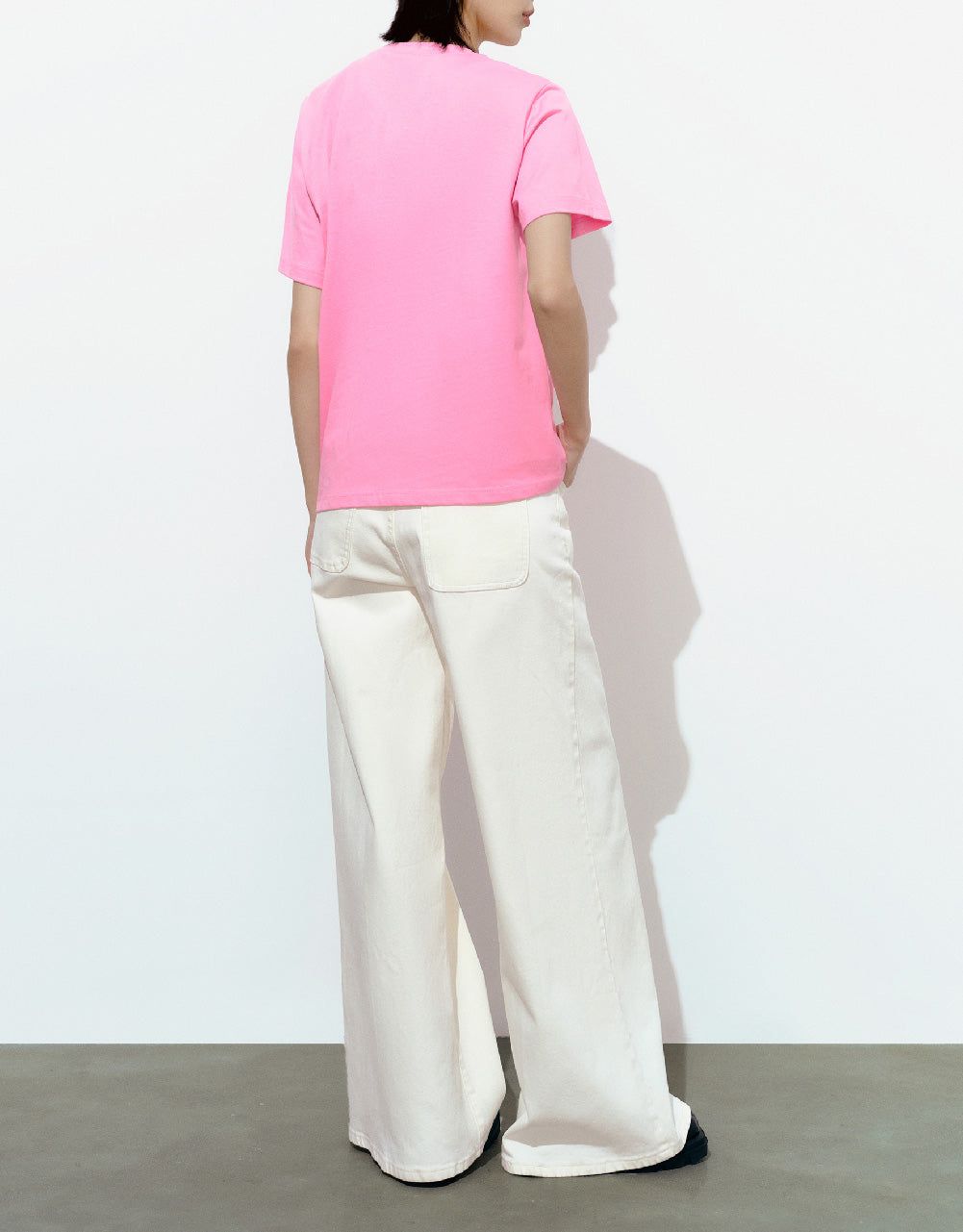 Dog Embroidered Crew Neck T-Shirt sold by Urban Revivo product image thumbnail 4