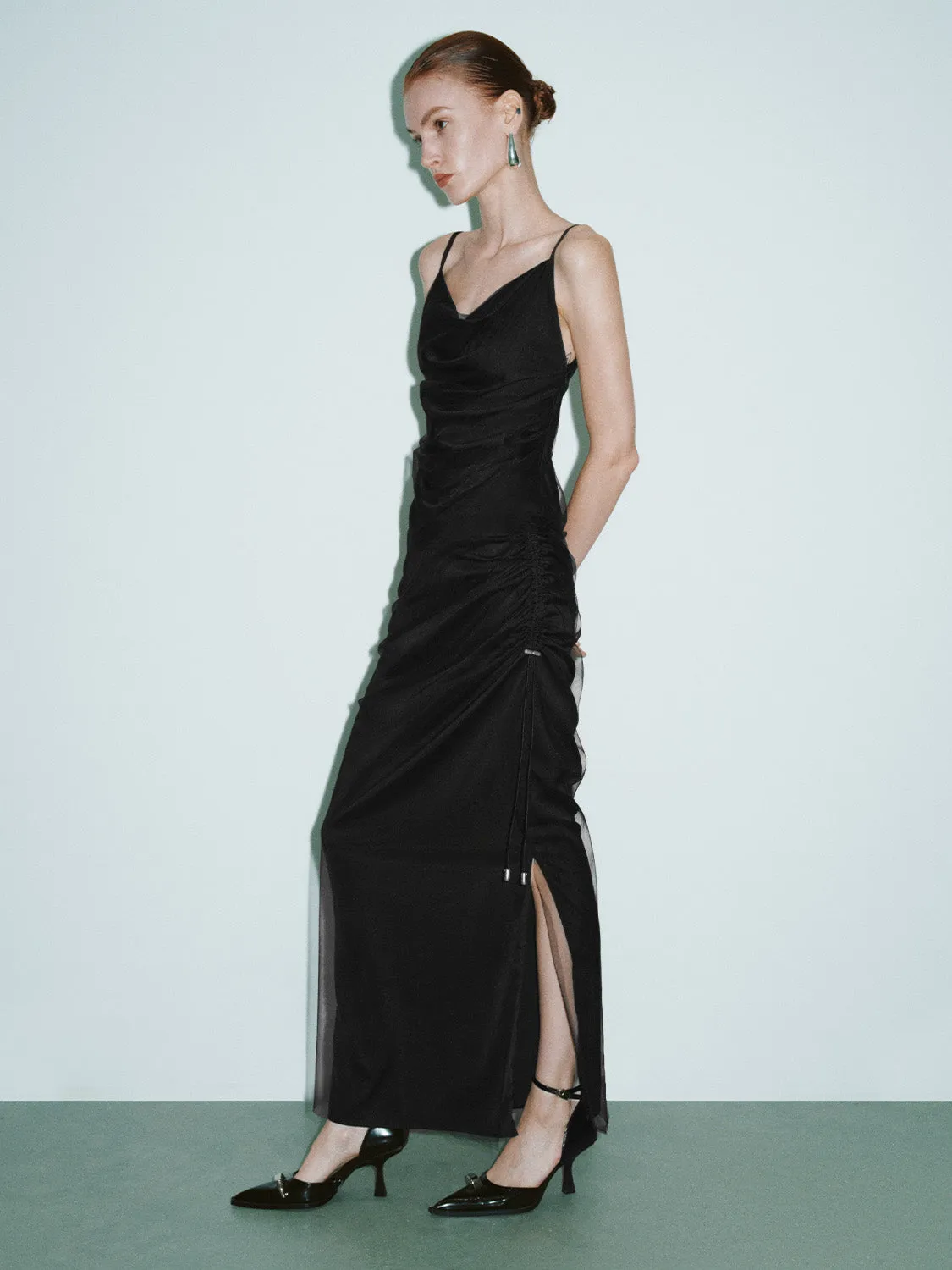 Ruched Straight Skirt sold by Urban Revivo product image thumbnail 5