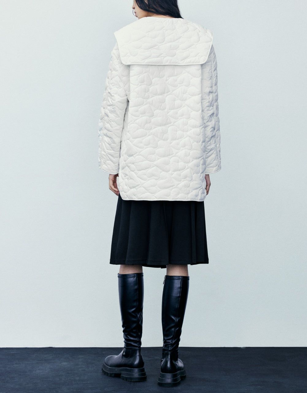 Crew Neck Padded Coat With Pockets sold by Urban Revivo product image thumbnail 4