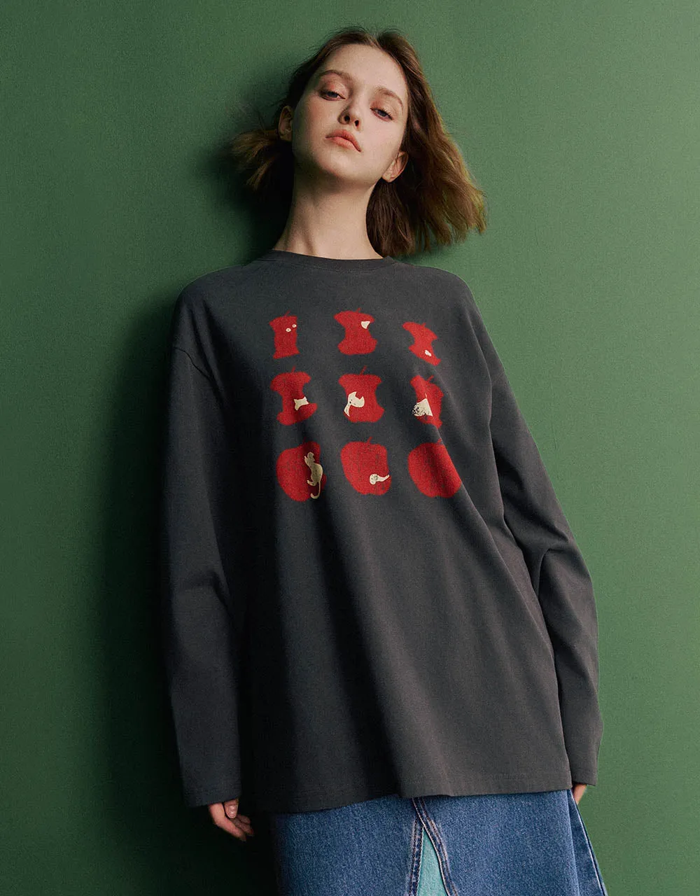 Apples Printed Crew Neck Loose T-Shirt sold by Urban Revivo