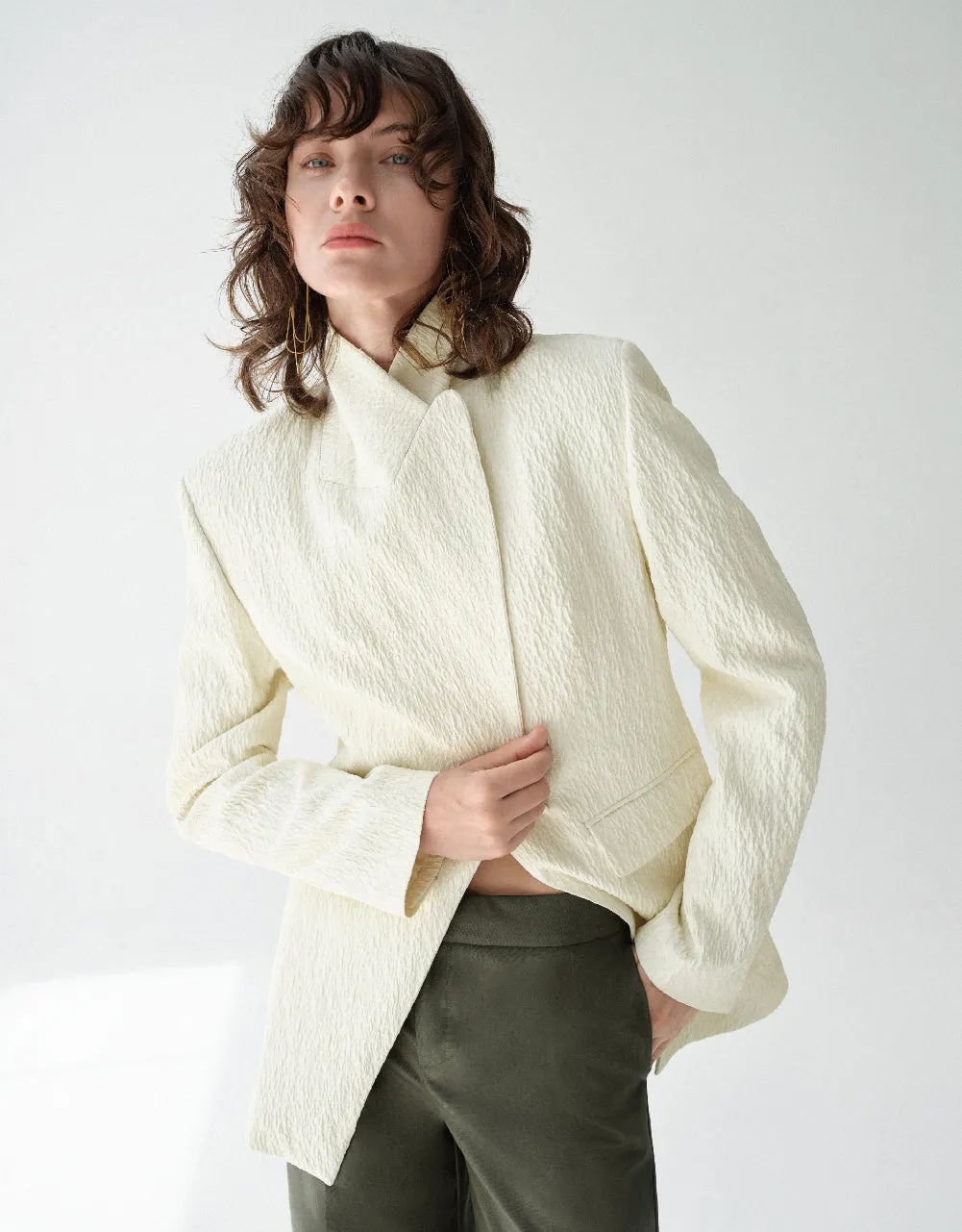 Woven Straight Pants sold by Urban Revivo product image thumbnail 5