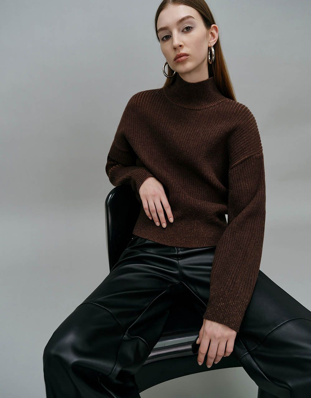 Drop Shoulder Sleeve Loose Sweater sold by Urban Revivo product image thumbnail 3